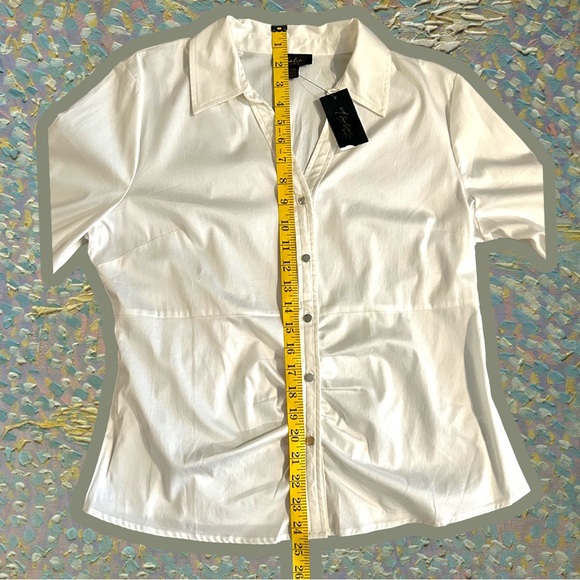 🆕THALIA & SODI - WHITE COLLAR SHIRT WITH SILVER BUTTONS! SIZE-MEDIUM - Picture 5 of 15